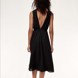 Aritizia Wilfred Aubert Dress NWOT - Stunning!!